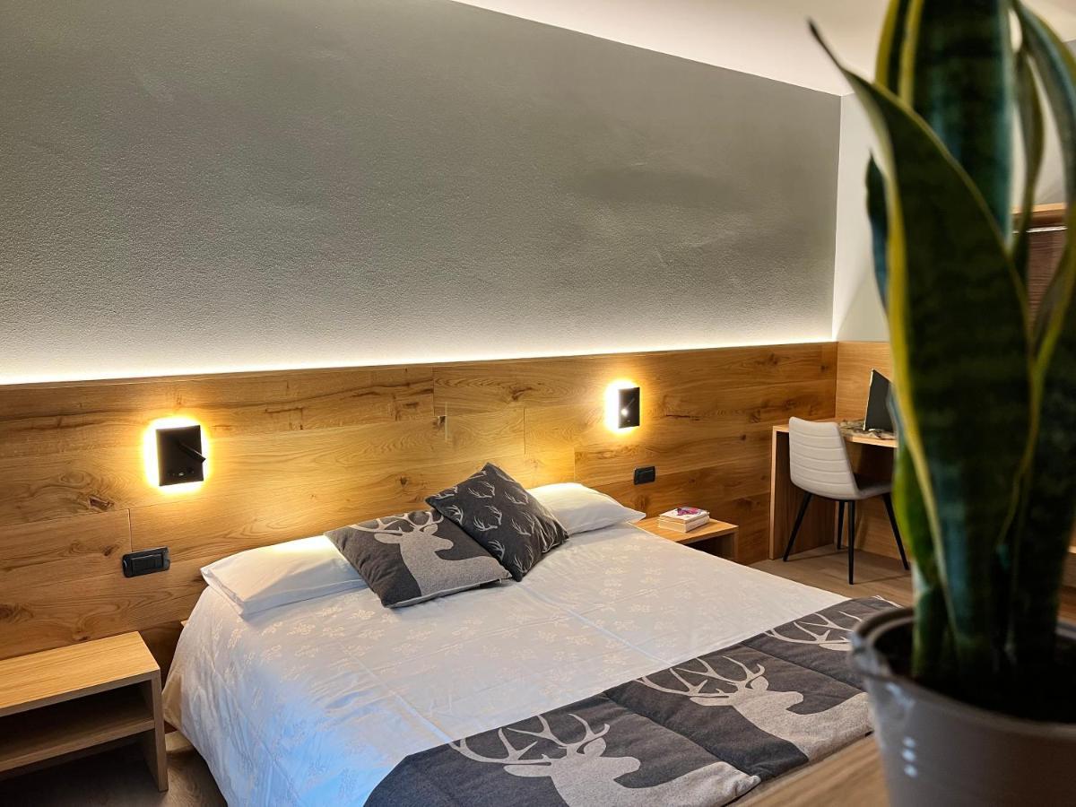 Family Hotel La Perla Fiera Di Primiero Zewnętrze zdjęcie